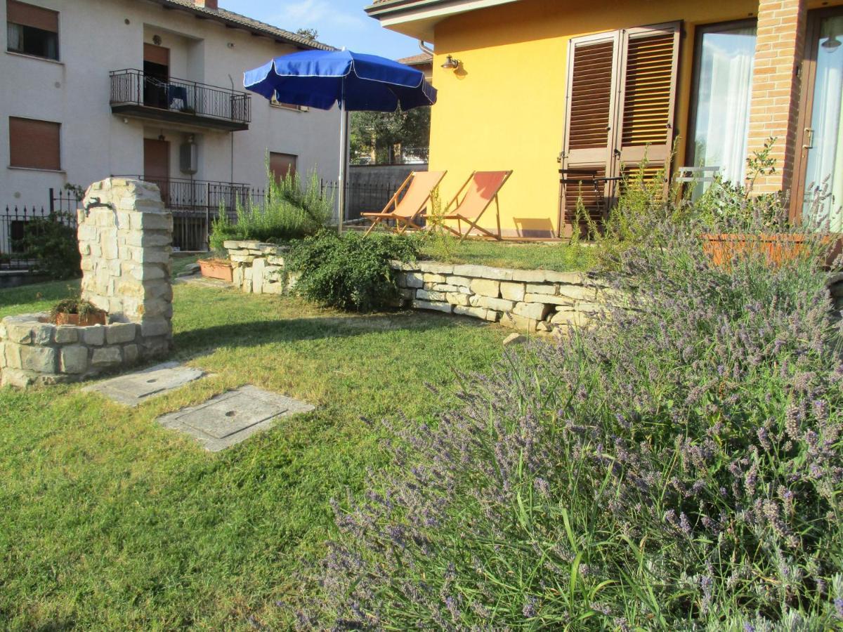 Villa Il Risveglio Dei Sensi Fossato di Vico Exterior foto