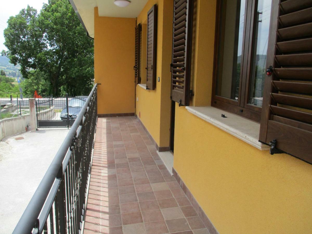 Villa Il Risveglio Dei Sensi Fossato di Vico Exterior foto